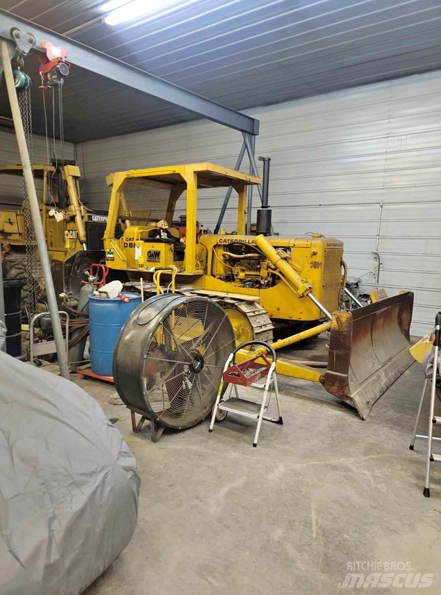 CAT D6B Dozere Beltegående