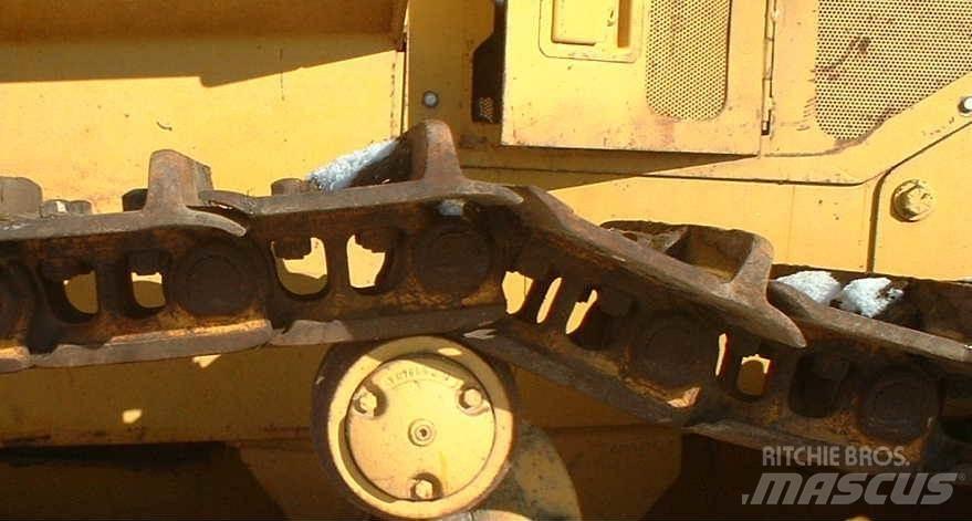 CAT D6C Belter, kjettinger og understell
