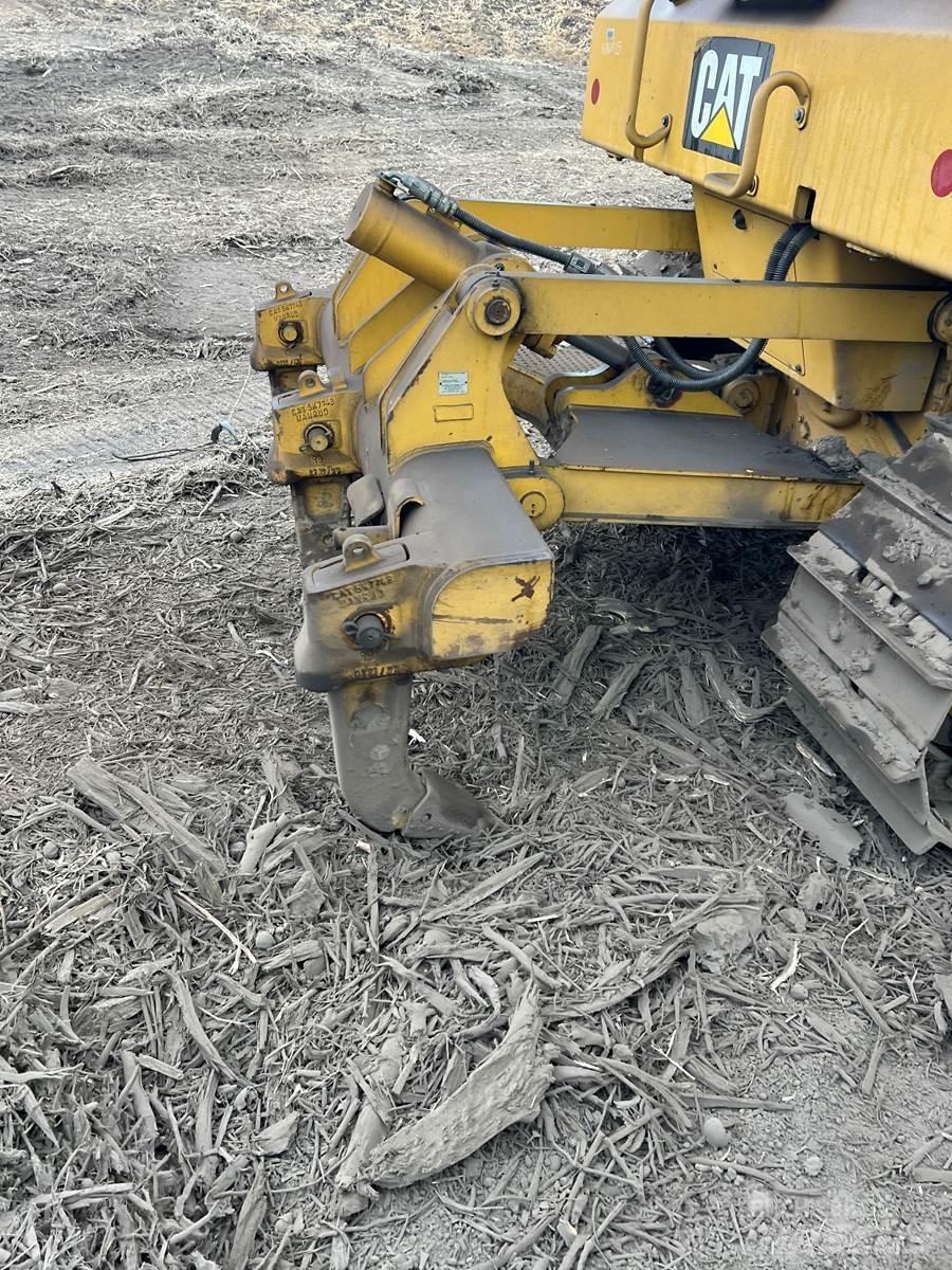 CAT D6N XL Dozere Beltegående