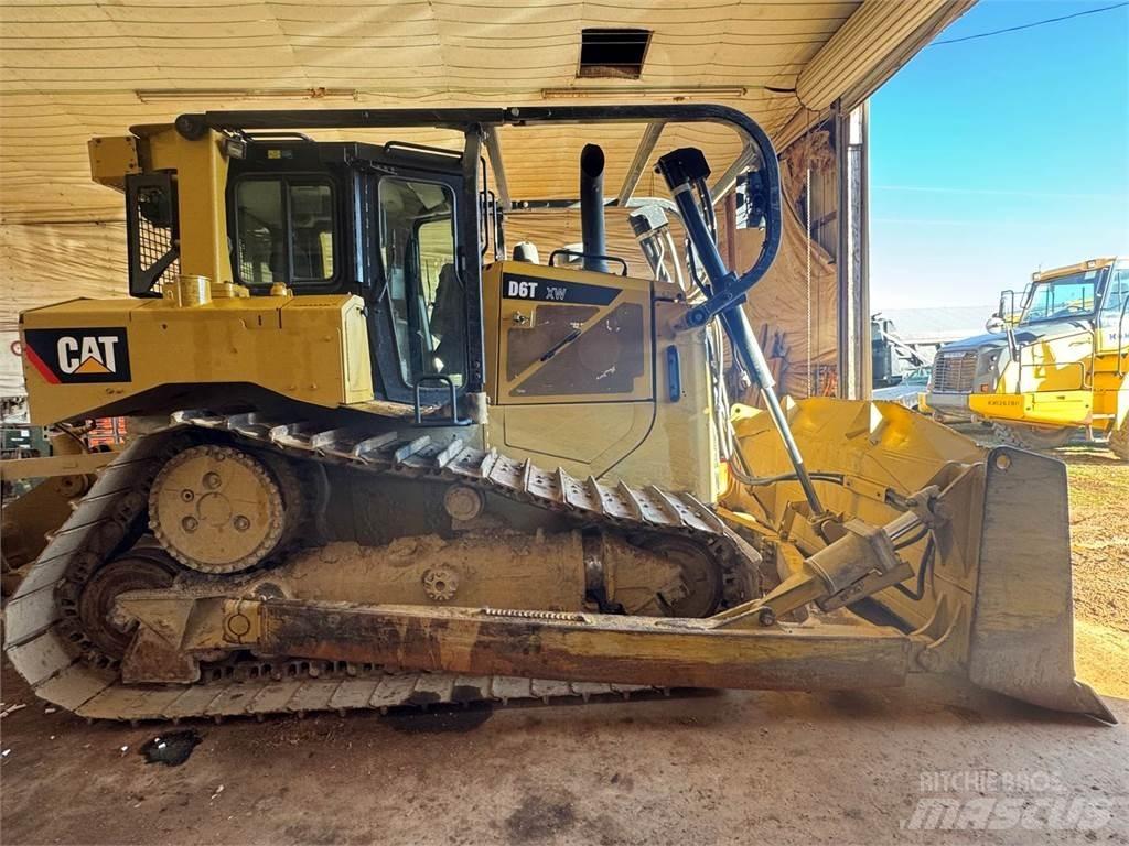 CAT D6T XW Dozere Beltegående