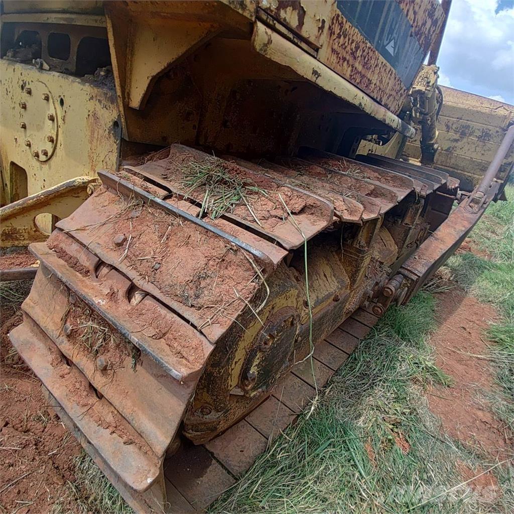CAT D7E Dozere Beltegående
