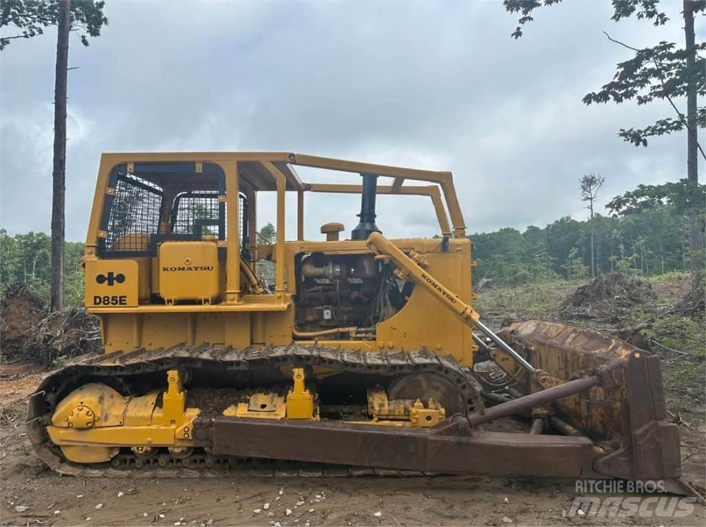 CAT D85E Dozere Beltegående