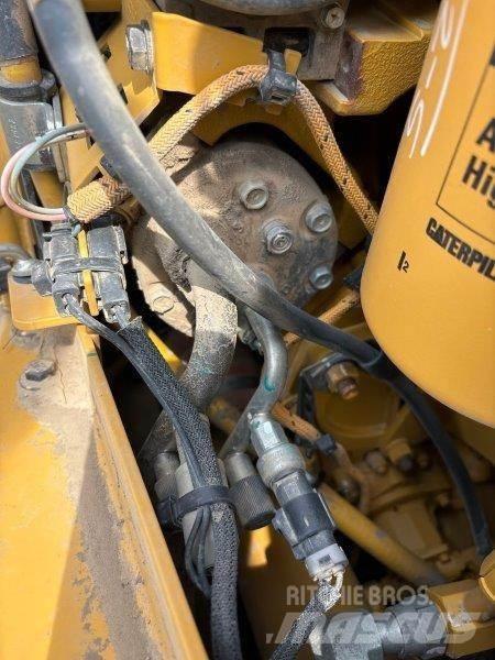 CAT D8T Dozere Beltegående