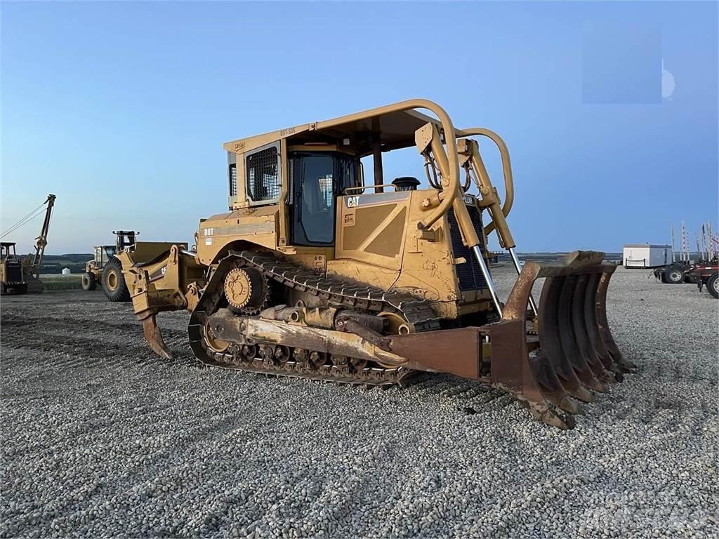 CAT D8T A Dozere Beltegående