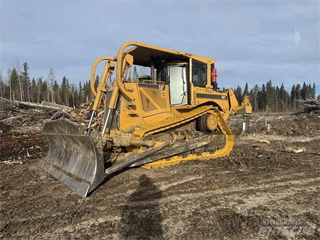 CAT D8T A Dozere Beltegående