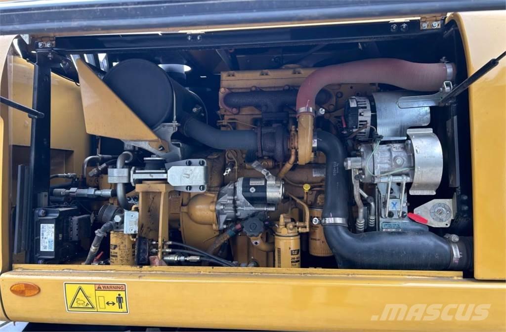 CAT M313D Hjulgravere