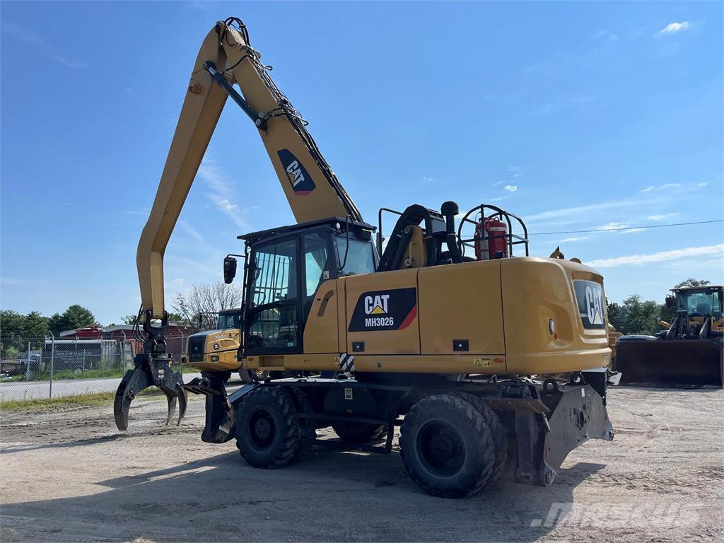 CAT MH3026 Gravemaskiner for riving