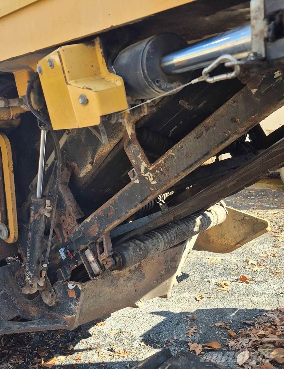 CAT PM200 Asfalt-kaldfresere