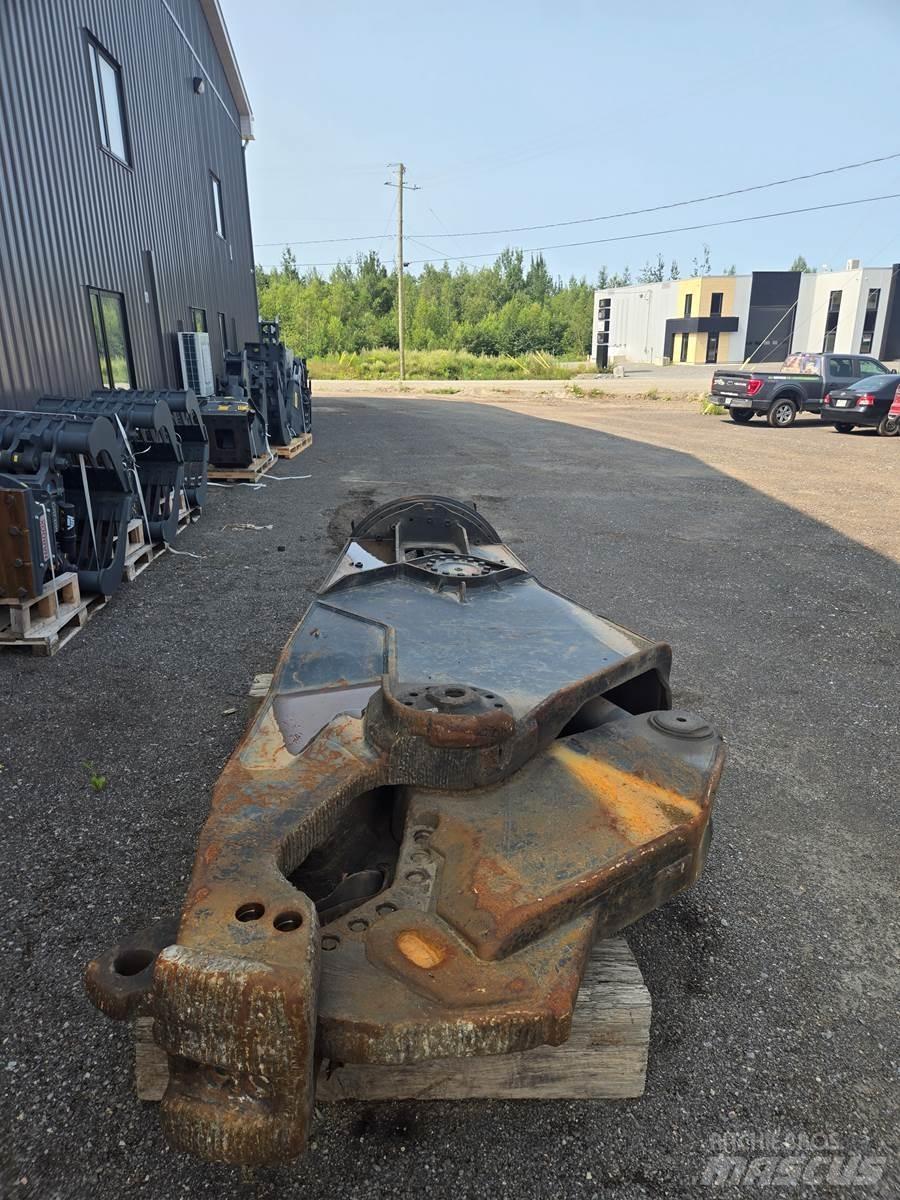 CAT S340 Asfaltskjærer