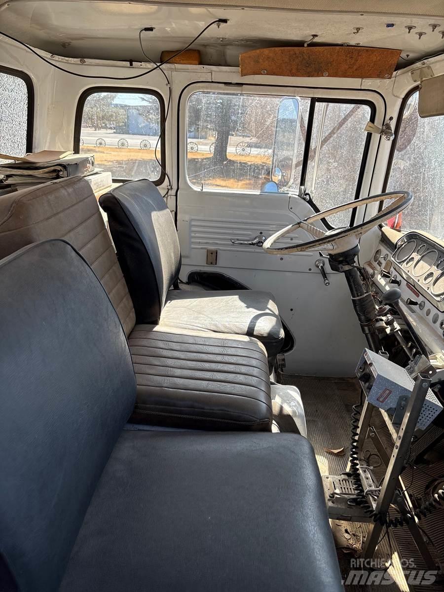 Ford 8000 Brannbil