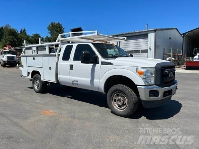 Ford F-350 Kommunalt / generelt kjøretøy