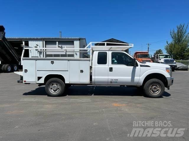 Ford F-350 Kommunalt / generelt kjøretøy