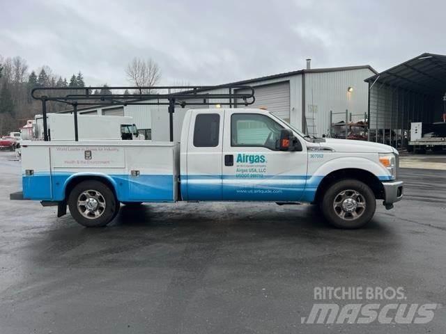Ford F-350 Kommunalt / generelt kjøretøy