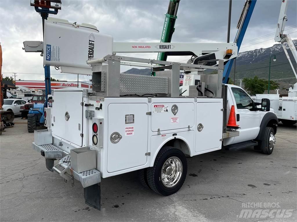 Ford F-450 Bilmontert lift