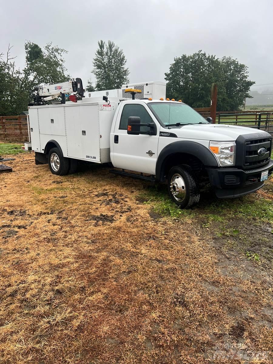 Ford F - 550 Kommunalt / generelt kjøretøy
