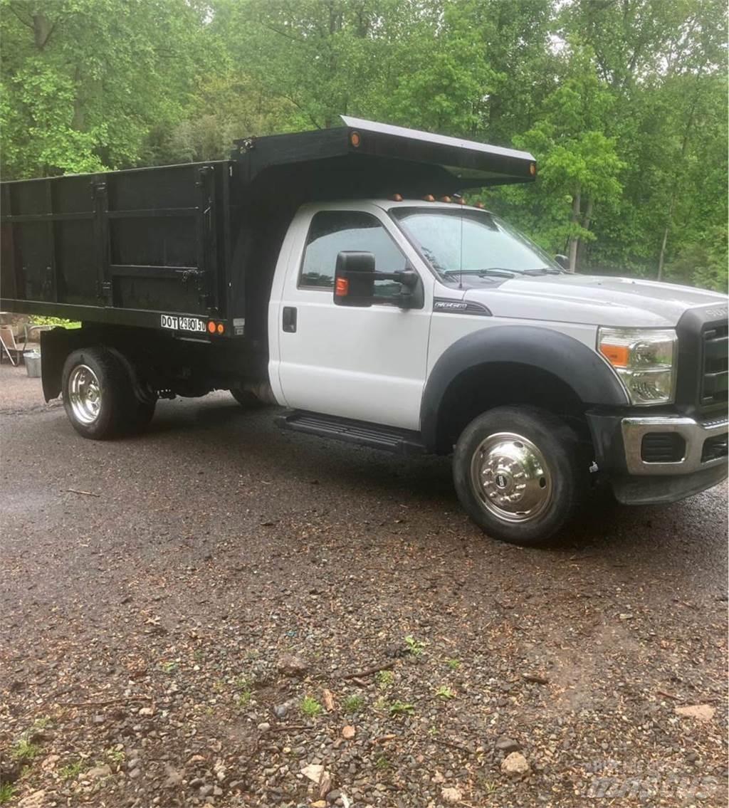 Ford F-550 Tippbil