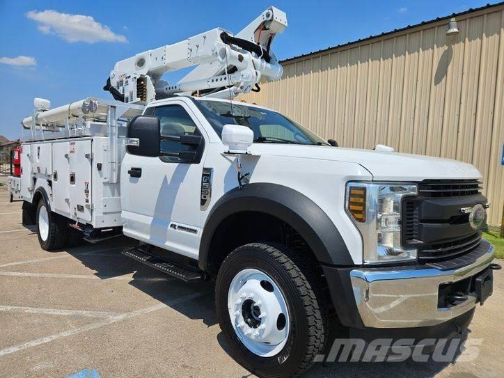 Ford F-550 Bilmontert lift