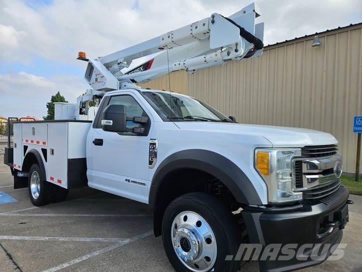Ford F-550 Bilmontert lift