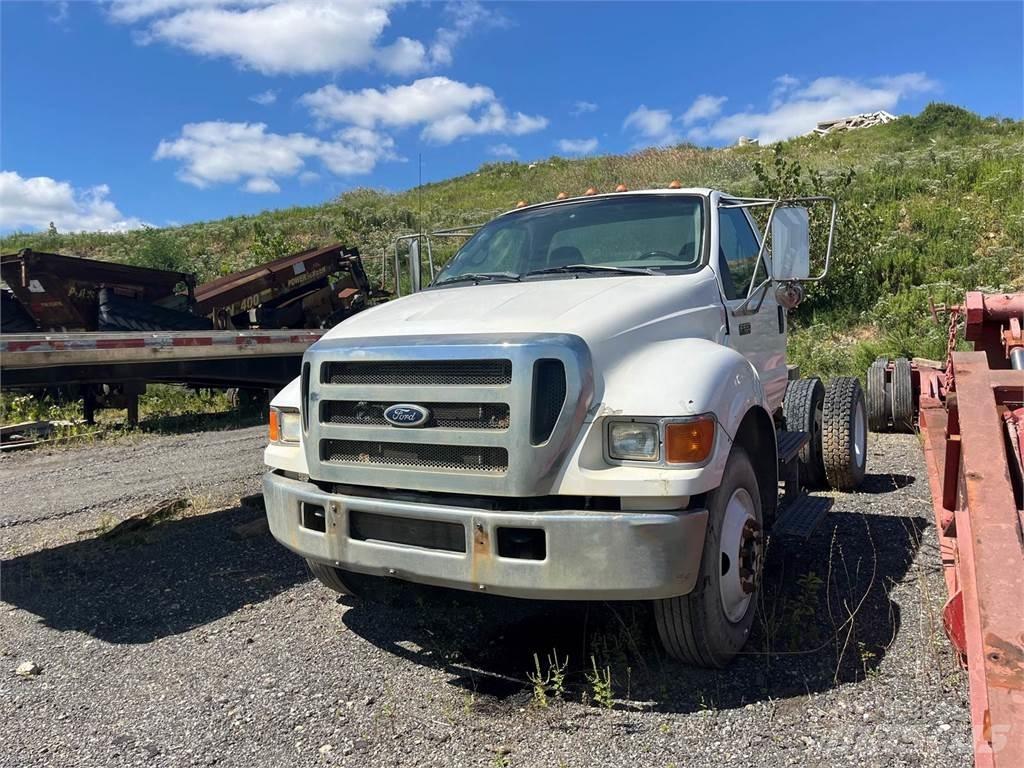 Ford F-650 Chassis