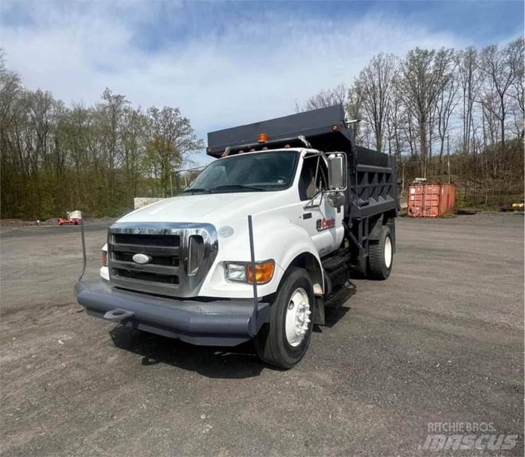 Ford F-750 Tippbil
