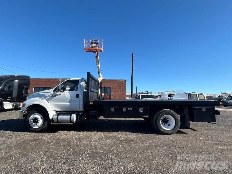 Ford F-750 Planbiler