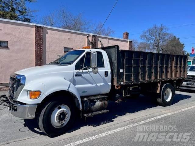 Ford F-750 Tippbil