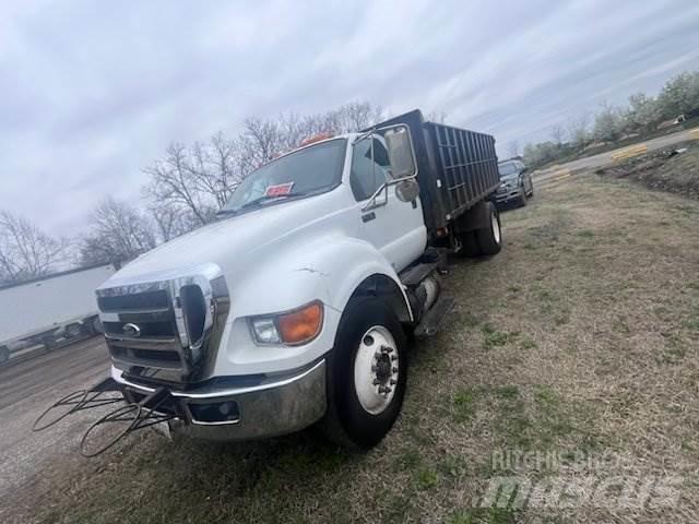 Ford F-750 Tippbil