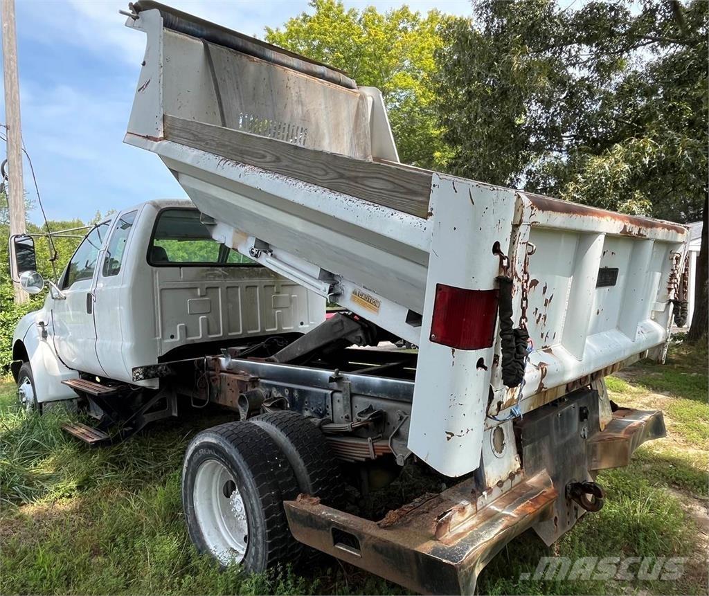 Ford F-750 Tippbil