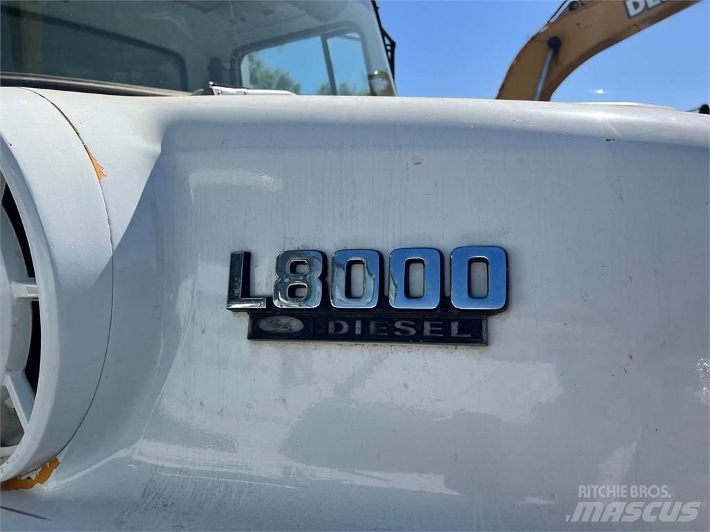 Ford L800 Slamsugere
