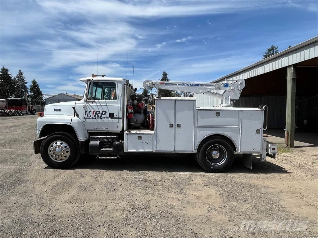Ford L8000 Kommunalt / generelt kjøretøy