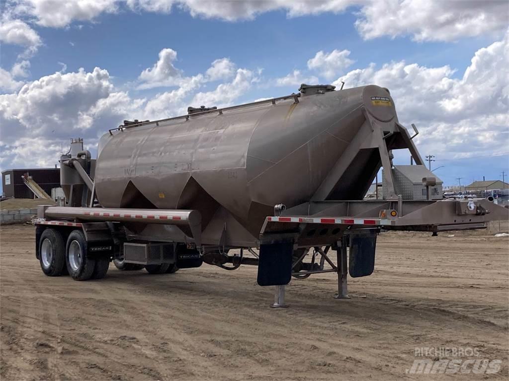 Fruehauf  Tanktrailere