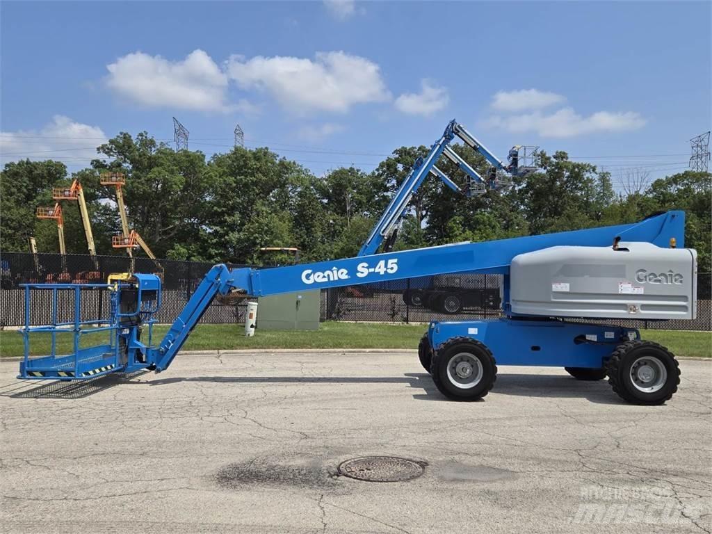 Genie S-45 Teleskop bomlifter