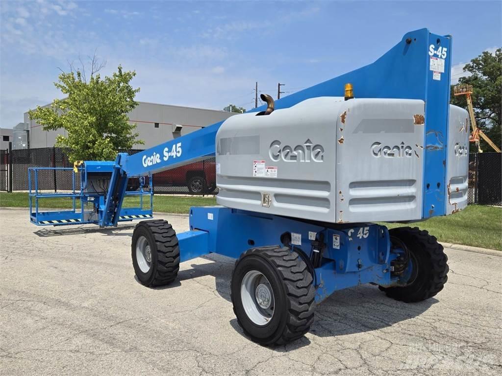 Genie S-45 Teleskop bomlifter