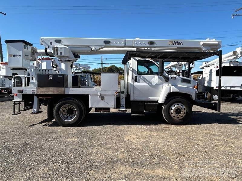 GMC C7500 Bilmontert lift