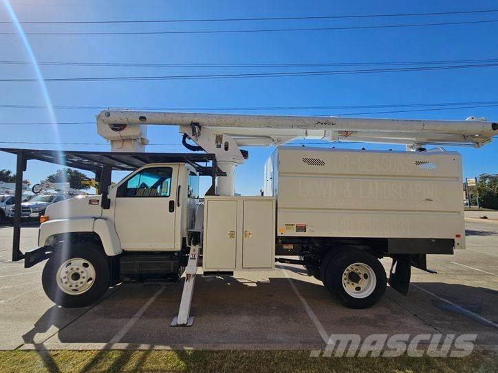 GMC C7500 Bilmontert lift