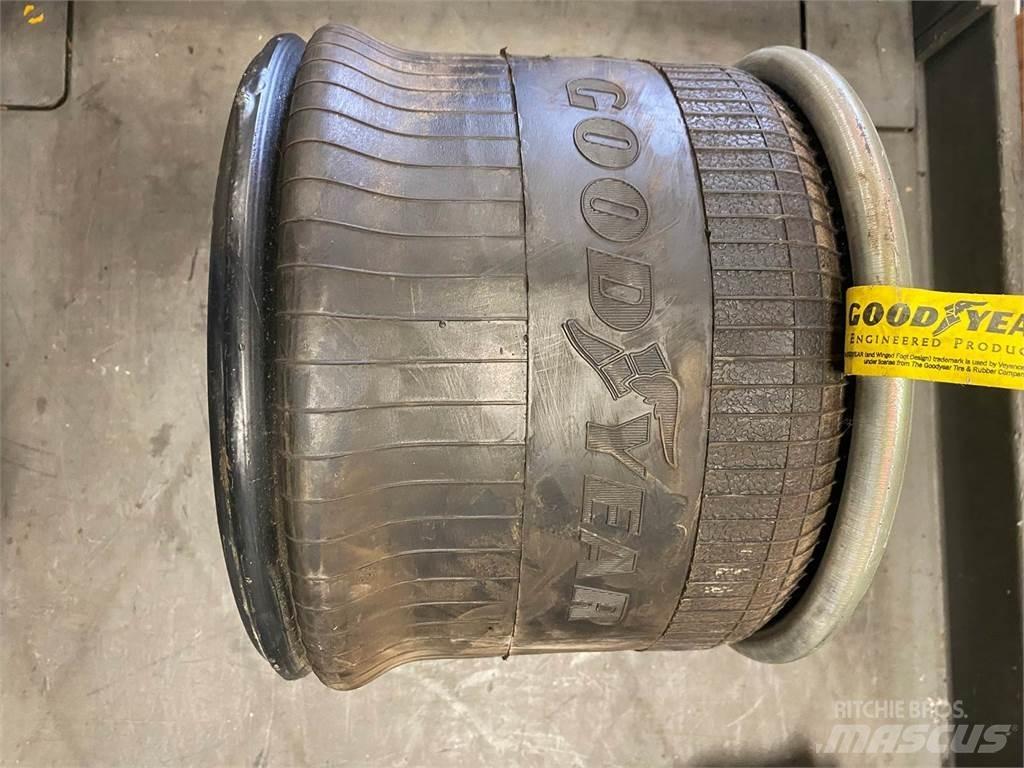 Goodyear  Transport - Annet