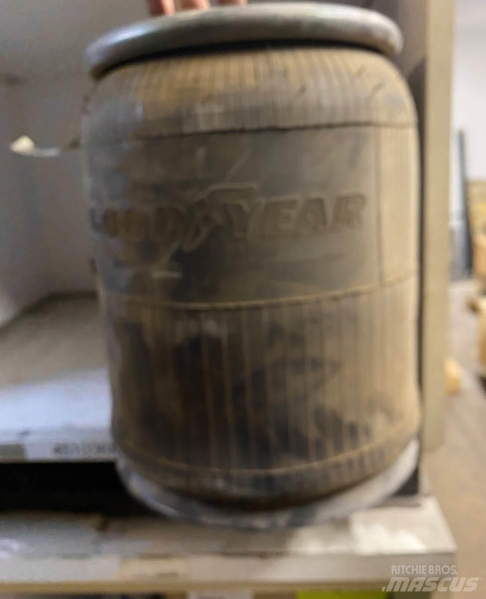 Goodyear  Transport - Annet
