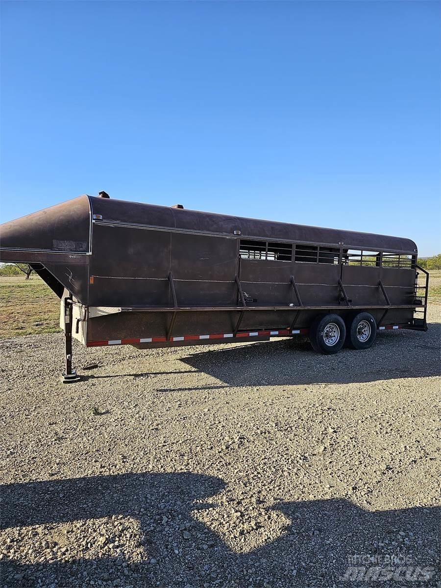  HUGHES Dyretransport tilhenger