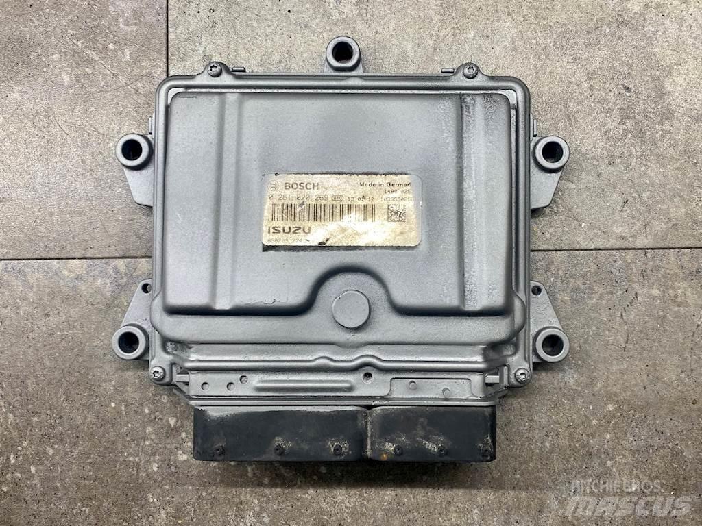 Isuzu NPR Lys - Elektronikk