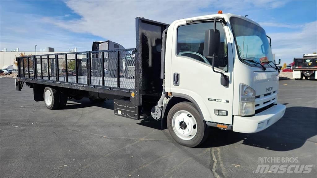 Isuzu NRR Dyretransport