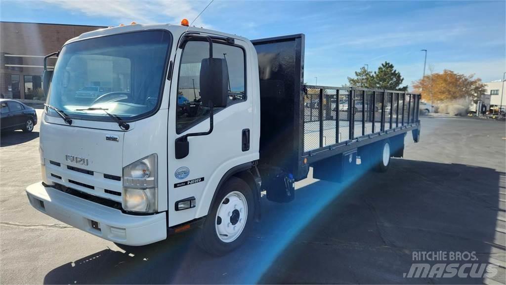 Isuzu NRR Dyretransport