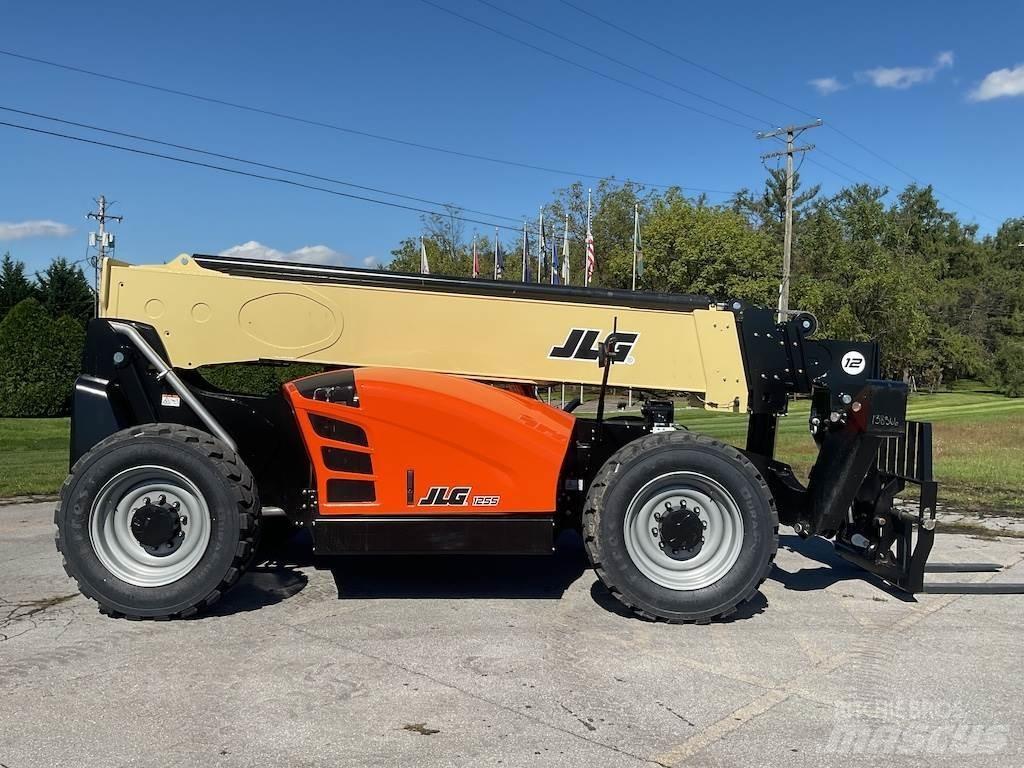 JLG 1255 Teleskoplastere