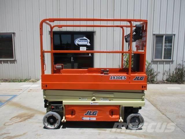JLG 1930ES Sakselifter