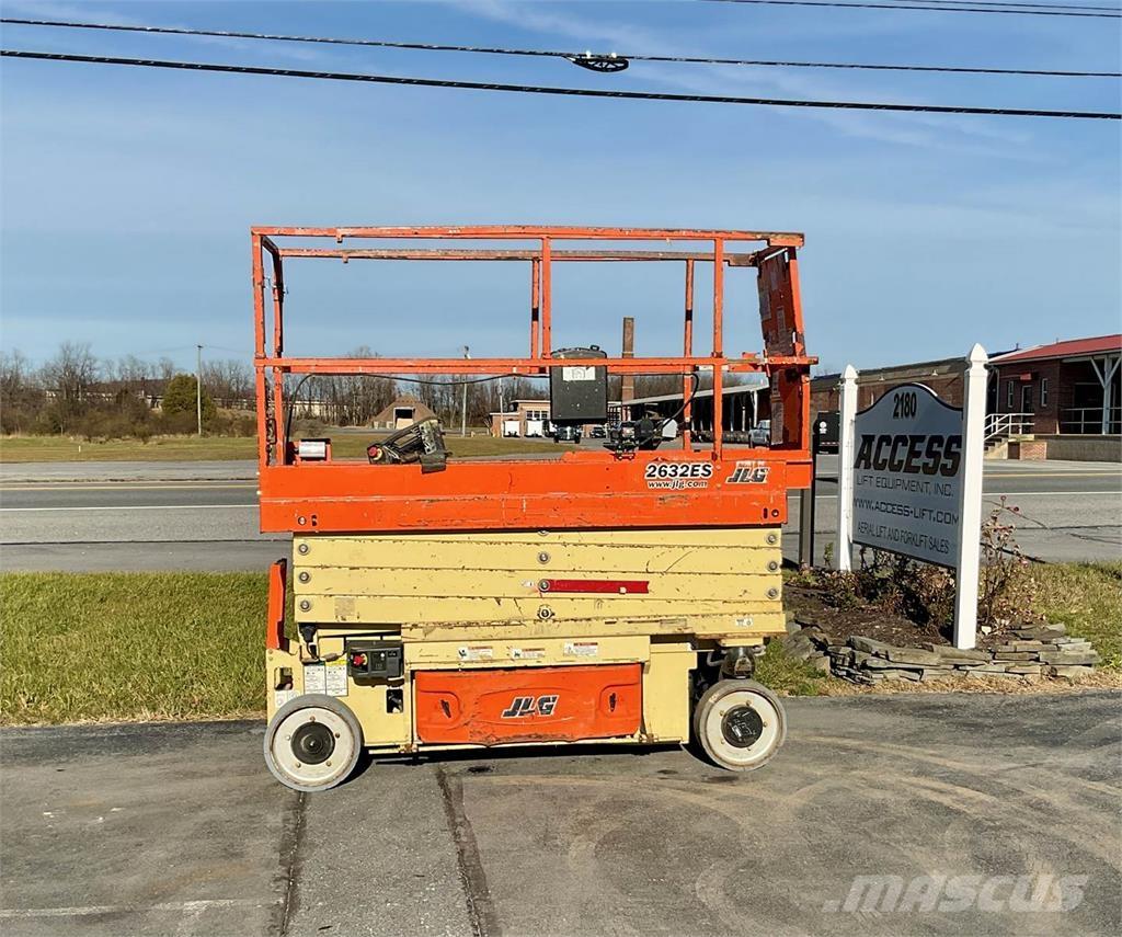 JLG 2632ES Sakselifter