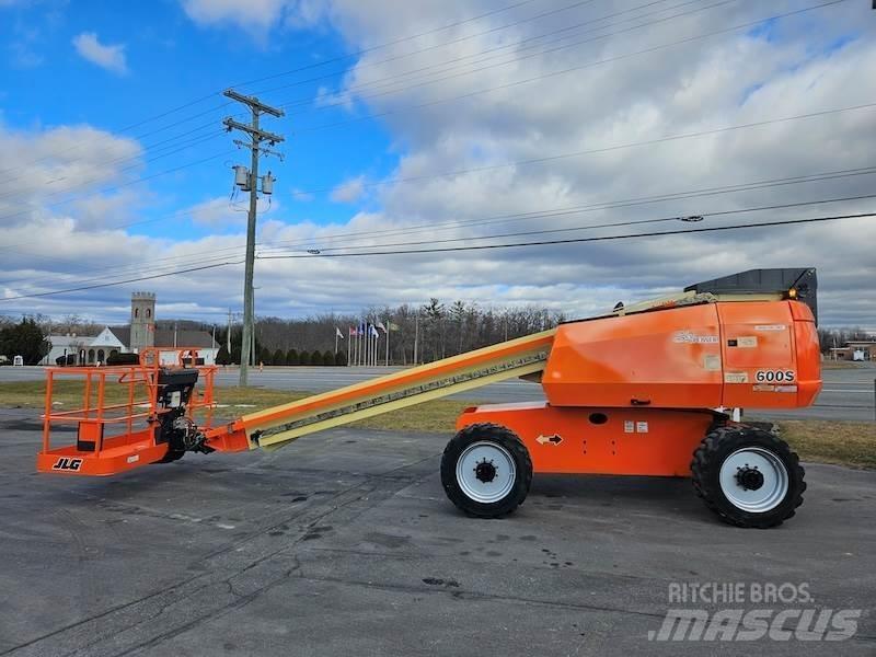 JLG 600S Teleskop bomlifter