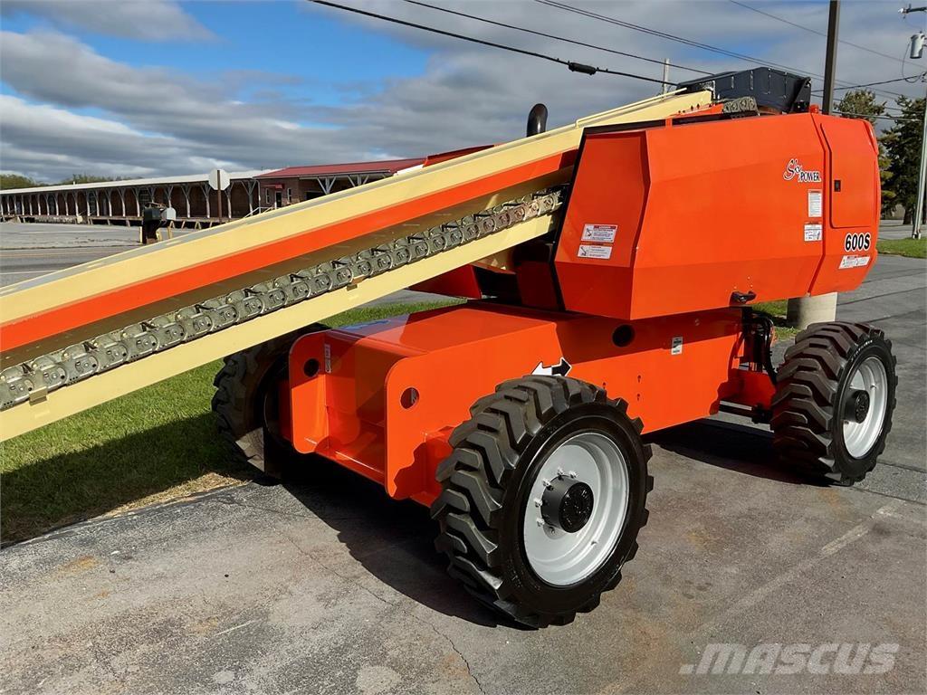 JLG 600S Teleskop bomlifter