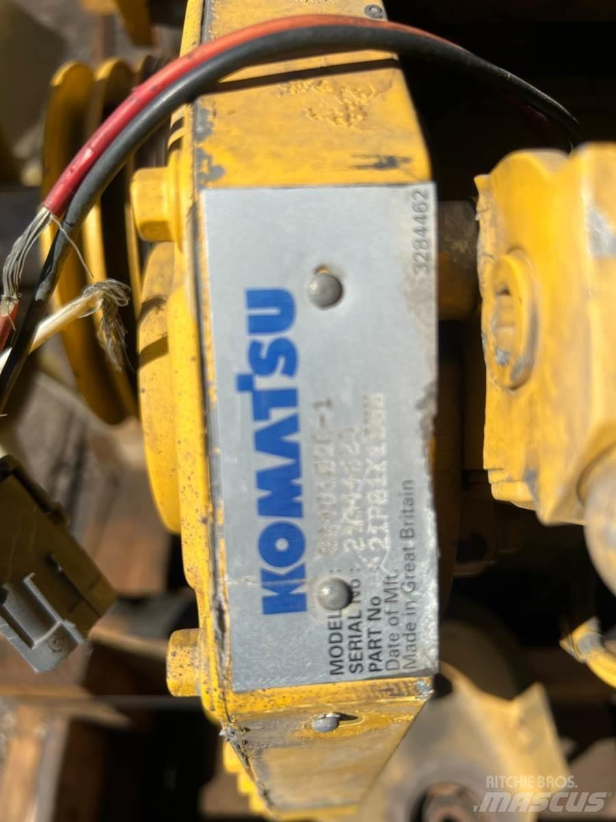 Komatsu  Motorer