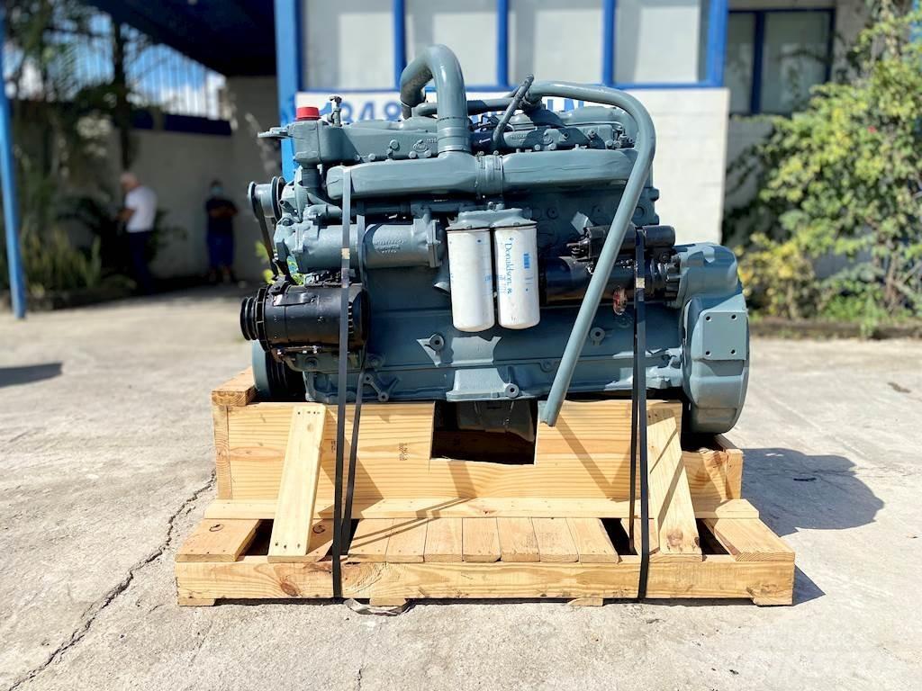 Mack 673 Motorer