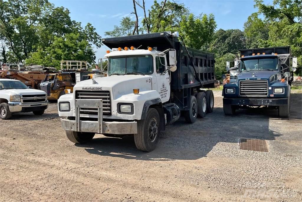 Mack E7 Tippbil
