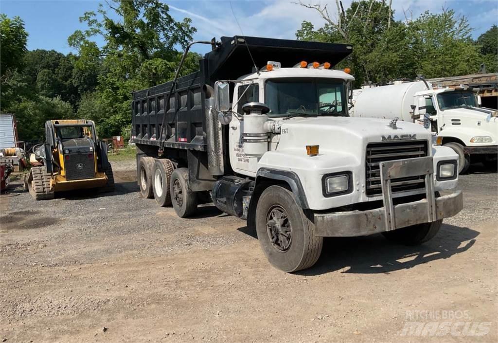 Mack E7 Tippbil